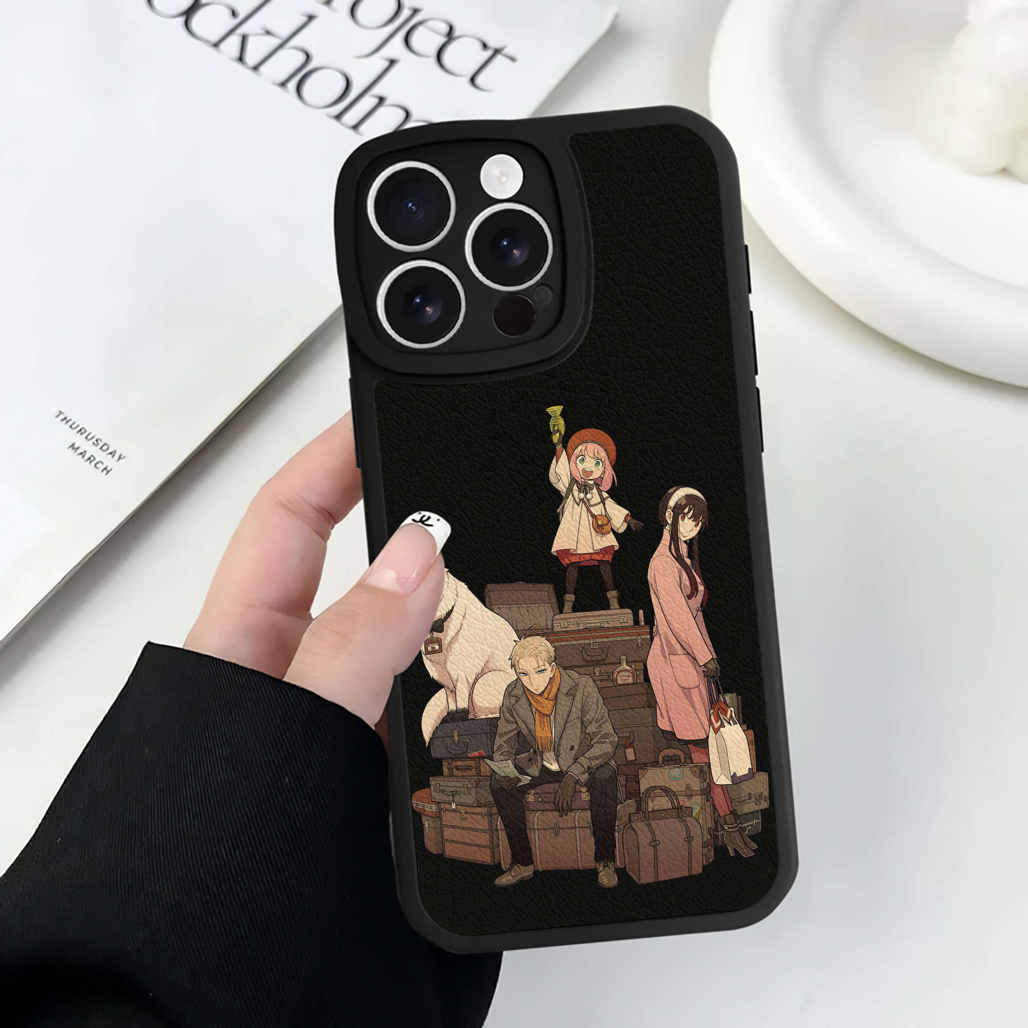 （画像用） SPY×FAMILY间谍家家酒 【iPhone 16シリーズ対応】シリコンスマホケース（レザー調） 材質：シリコン